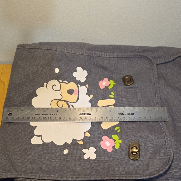 Charming Gray Kids Backpack with Sheep Design - Picture 7 of 9